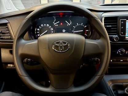 Toyota ProAce 2.0 D L2 MEISTER NAVI KLIMA TEMPOMAT PDC
