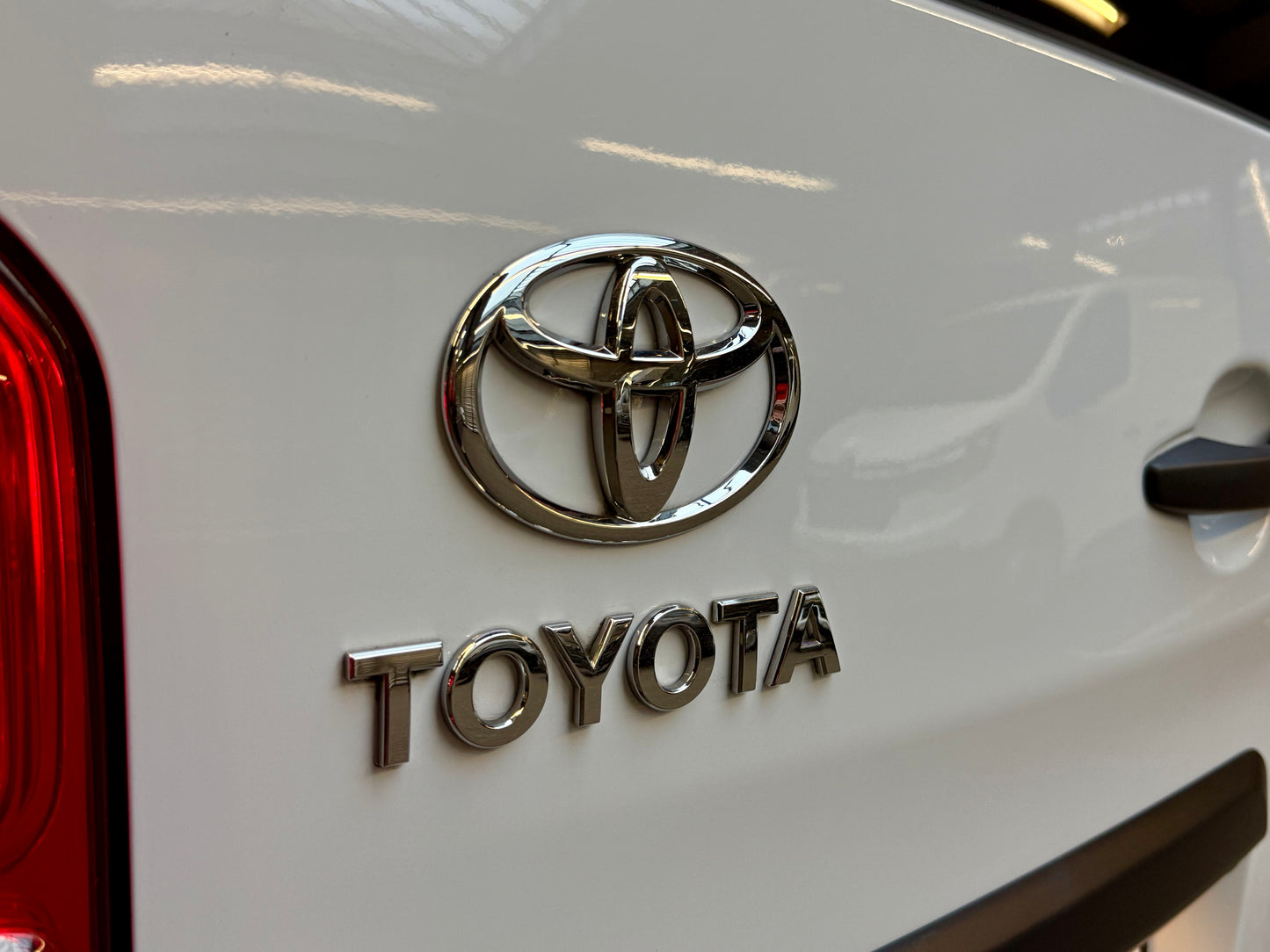 Toyota ProAce 2.0 D L2 MEISTER NAVI KLIMA TEMPOMAT PDC