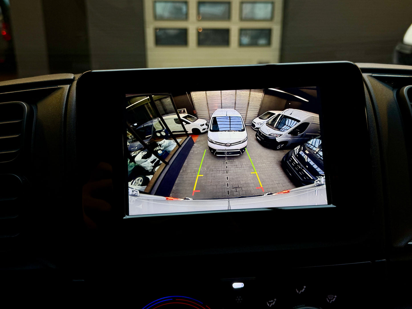 Fiat Ducato 2.2 D L4H2 3,5t KLIMA CAM PDC 3-SITZER