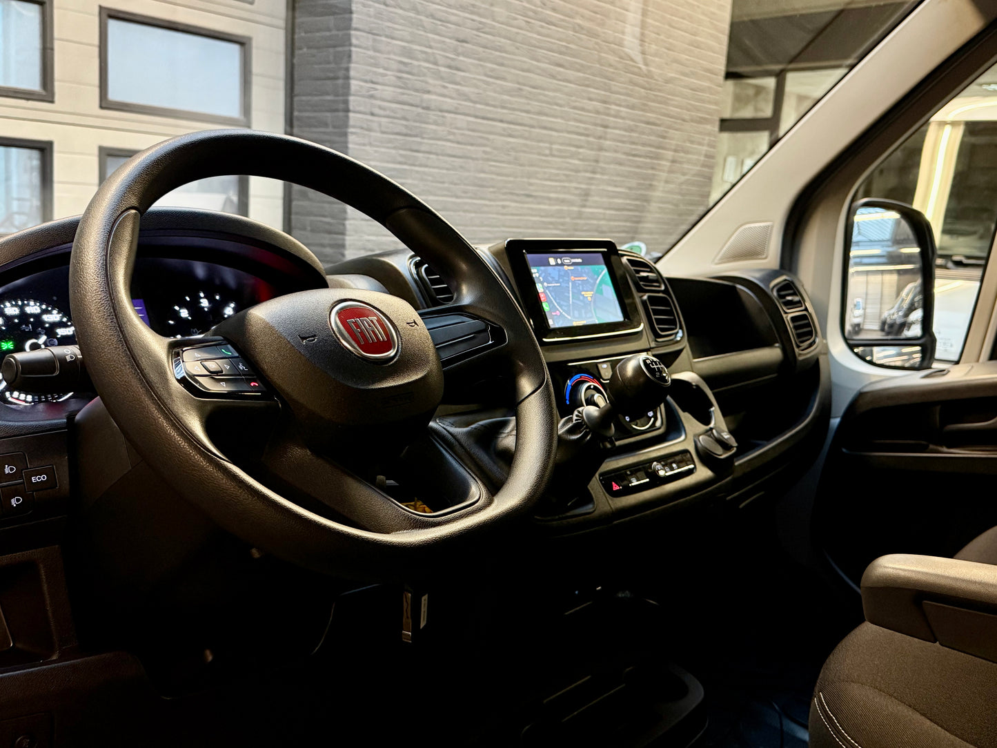 Fiat Ducato 2.2 D L4H2 3,5t KLIMA CAM PDC 3-SITZER