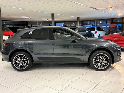 Porsche Macan 2.0 SPORTCHRONO SPORTDESIGN BOSE AHK 360CAM