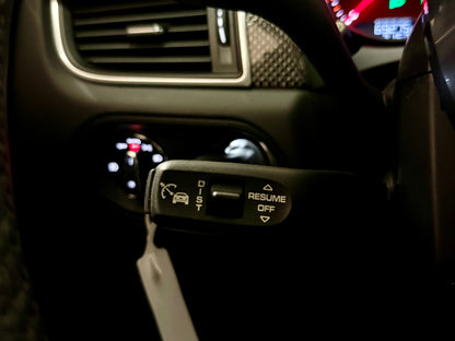 Porsche Macan 2.0 SPORTCHRONO SPORTDESIGN BOSE AHK 360CAM