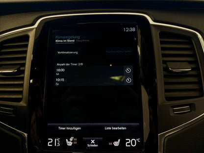 Volvo XC90 2.0 D5 AWD LEDER NAVI AHK STANDHZG CAM PDC