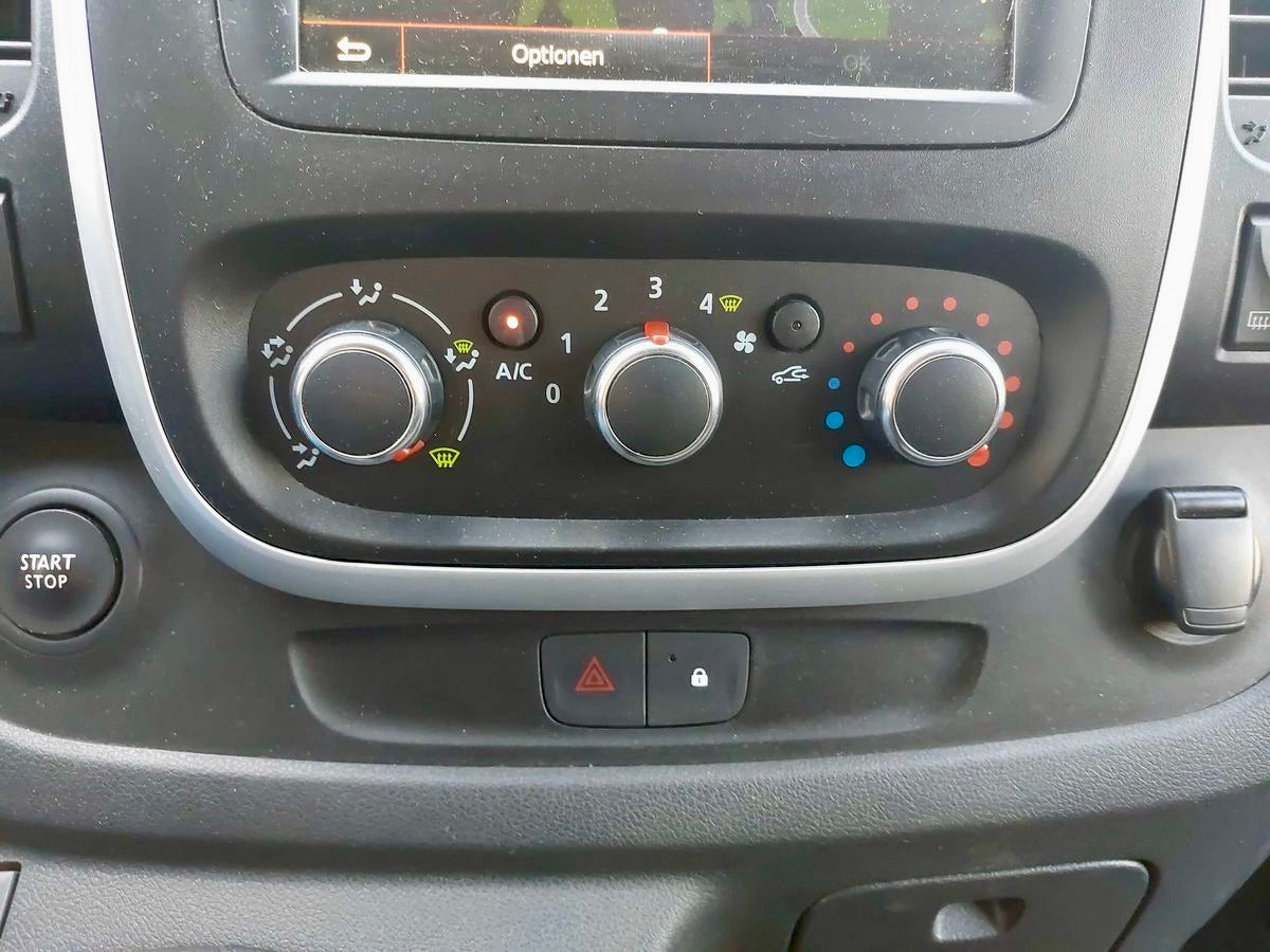 Renault Trafic 2.0 dCi L2H1 3,0t NAVI KLIMA 3STZ TEMPOMAT