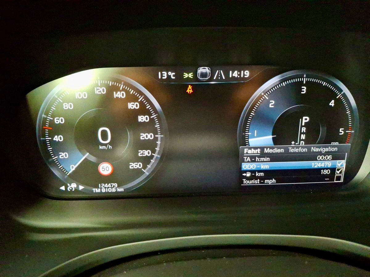 Volvo V60 2.0 D4 INSCRIPTION AHK LEDER NAVI H/K KAMERA