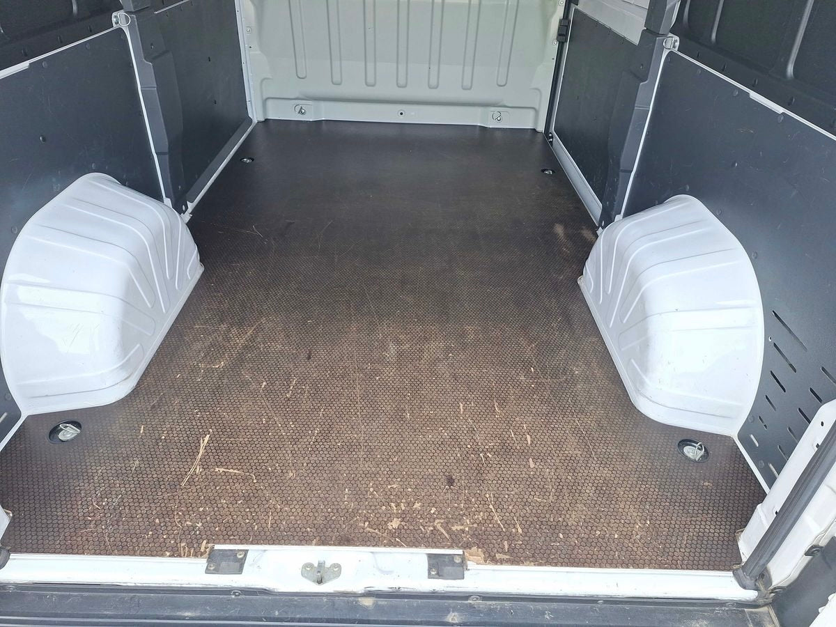Fiat Ducato 2.3 D L2H2 3,3t KLIMA 3-SITZE PDC VERKLEIDET