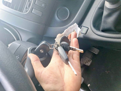 Renault Trafic 2.0 dCi L1H2 3,0t HOCH KLIMA PDC 3SITZER