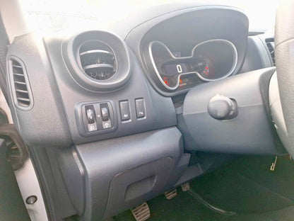 Renault Trafic 2.0 dCi L1H2 3,0t HOCH KLIMA PDC 3SITZER