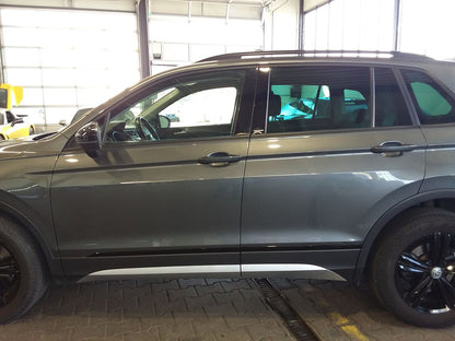 Volkswagen Tiguan 2.0 TDI 4M OFFROAD LEDER NAVI LED AHK 360