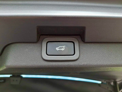 Land Rover Discovery 3.0 D LEDER AHK LED LUFT PANO CAM SHZ