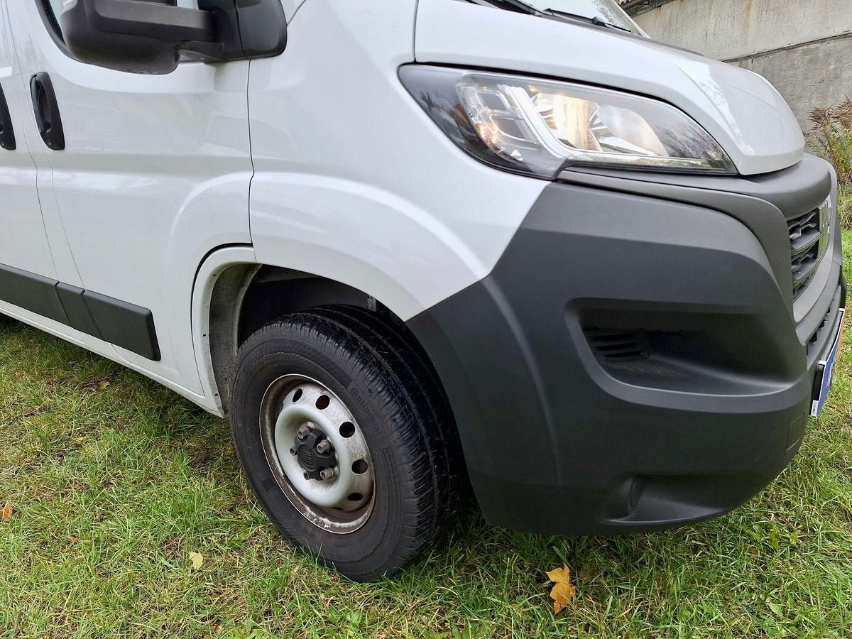 Fiat Ducato 2.2 D L2H2 3,3t KLIMA PDC 3SITZE CARPLAY