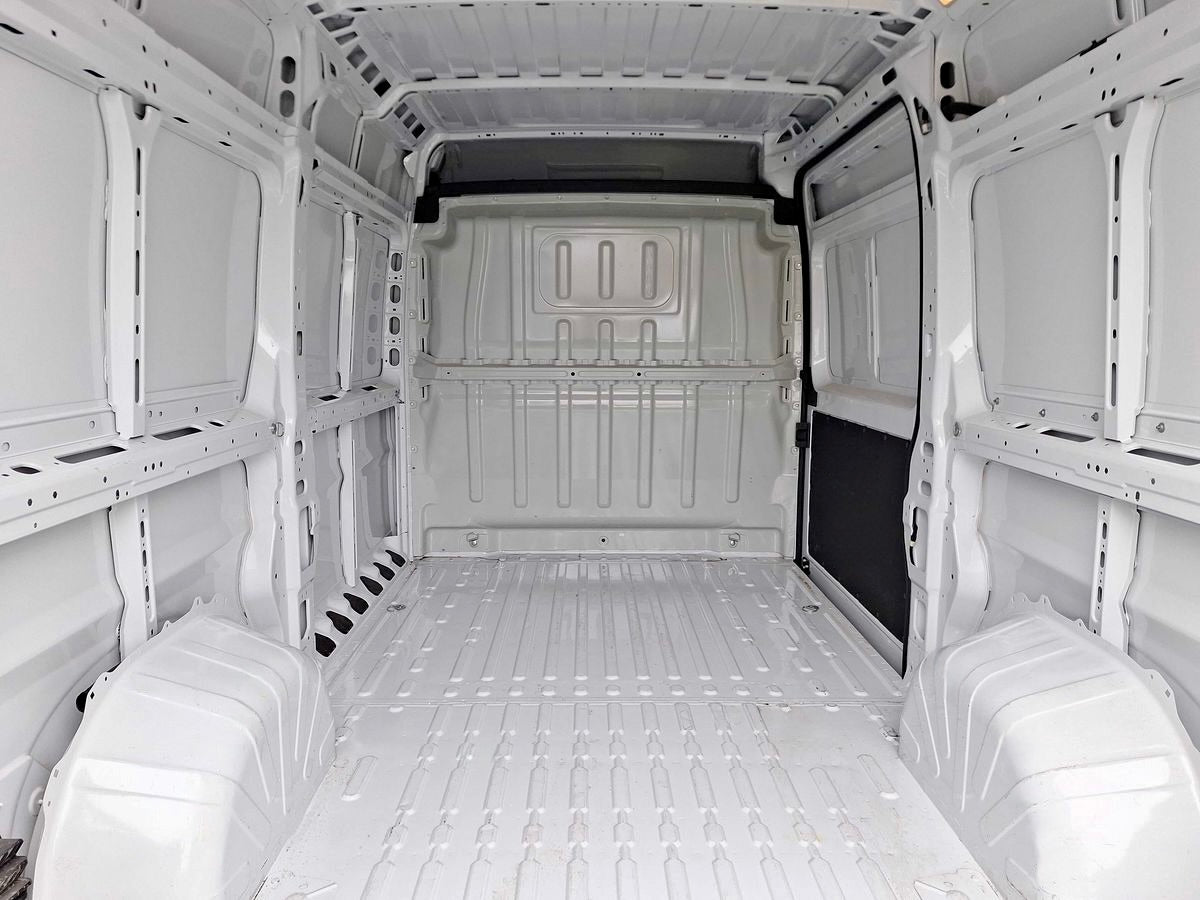 Fiat Ducato 2.2 D L2H2 3,3t KLIMA PDC 3SITZE CARPLAY